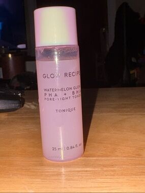 Glow Recipe Pink Watermelon Glow PHA + BHA Pore-Tight Toner